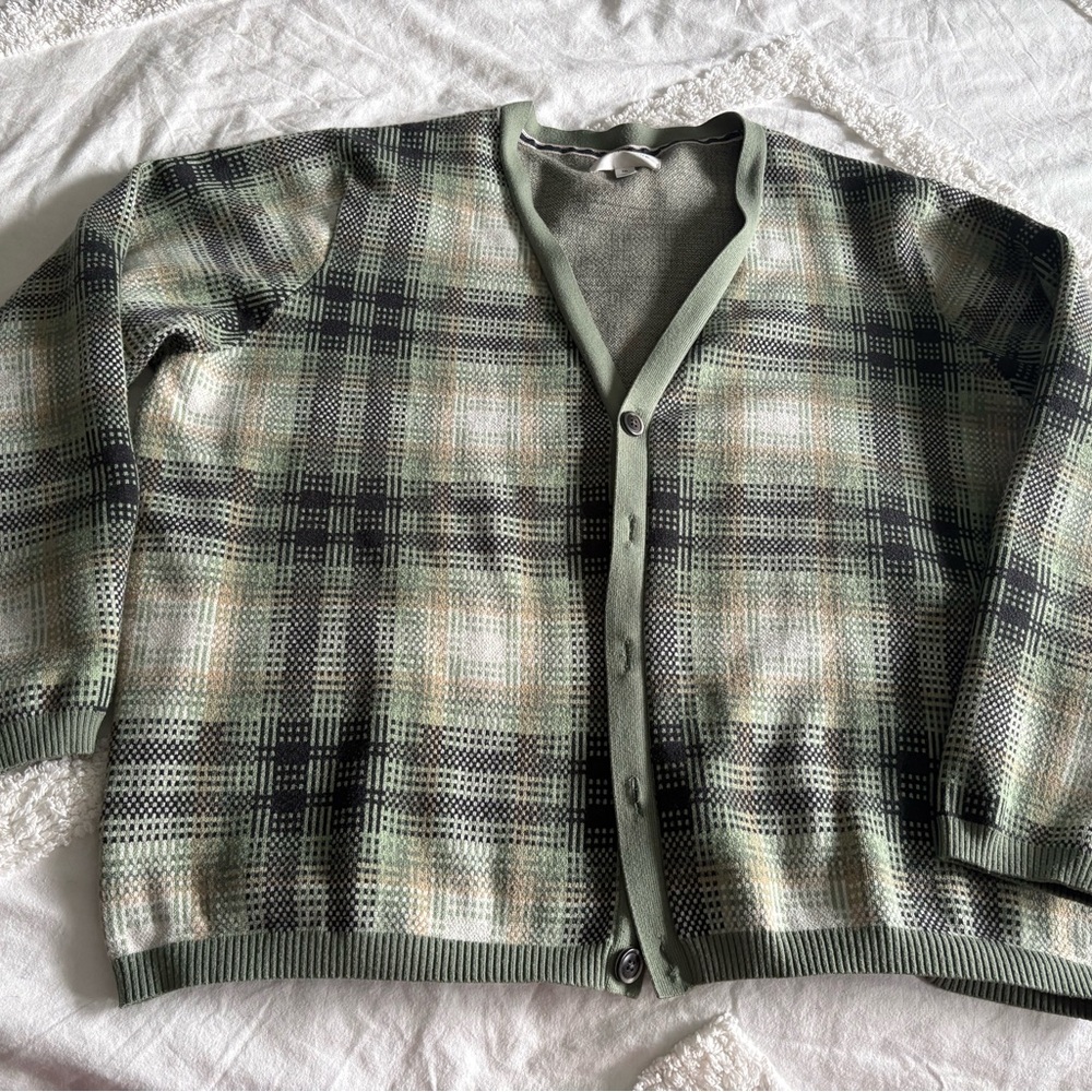 Sun + Stone Men's Green Checkered Cardigan